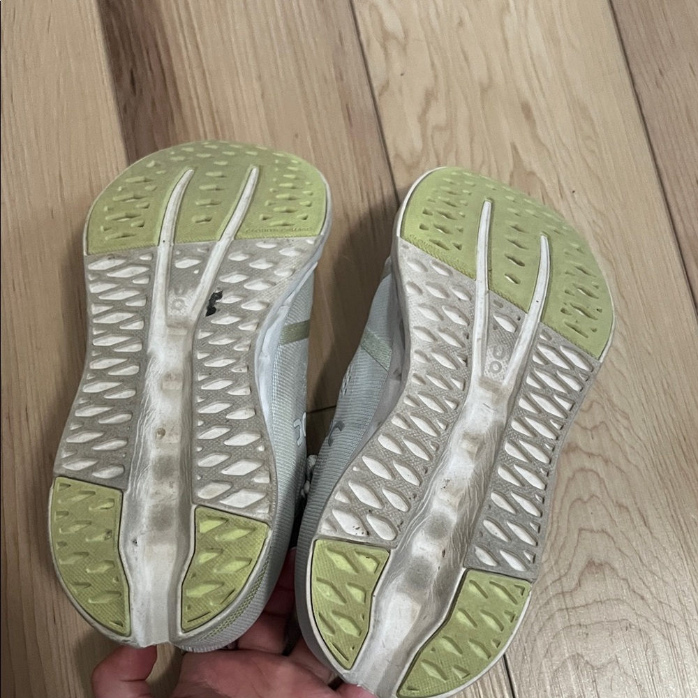 On Cloud CloudTech White Running Sneakers - image 5